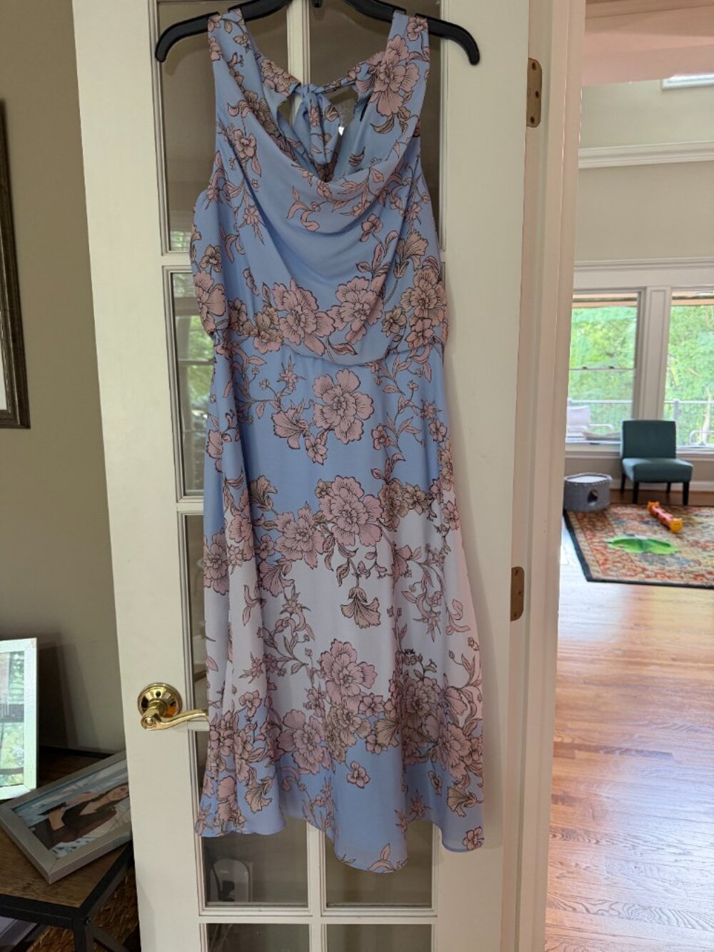 Vince Camuto pale blue & pink floral drape neck midi dress size 6 - Picture 5 of 10